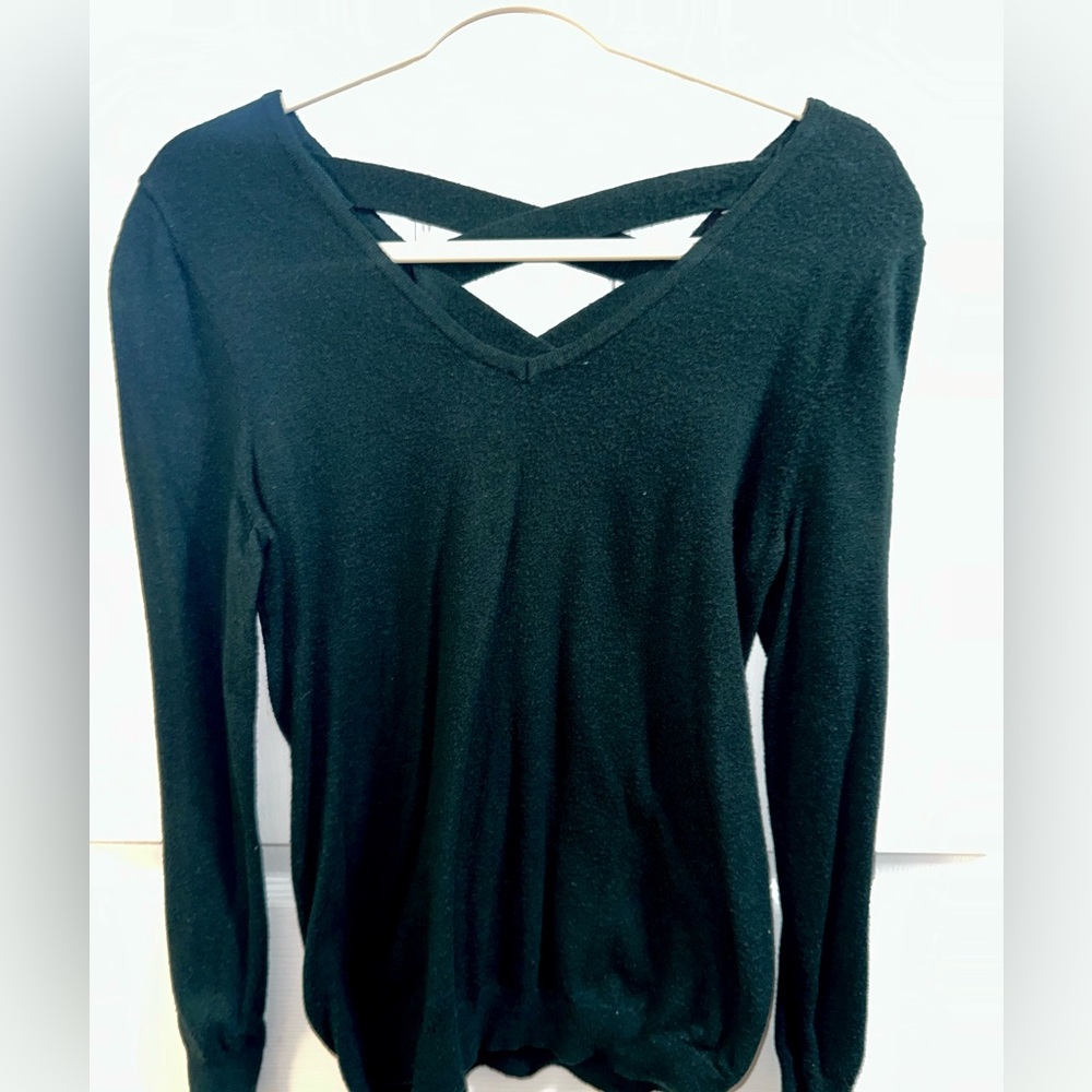 Green cross back sweater (Women’s M)